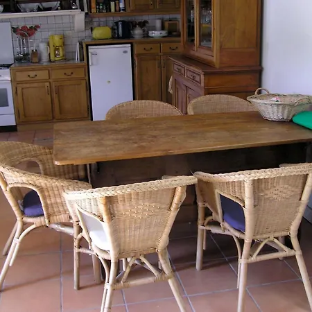 Farmyard At Kerespars, 3 Houses, Sleeps 30 With Pool Leuhan